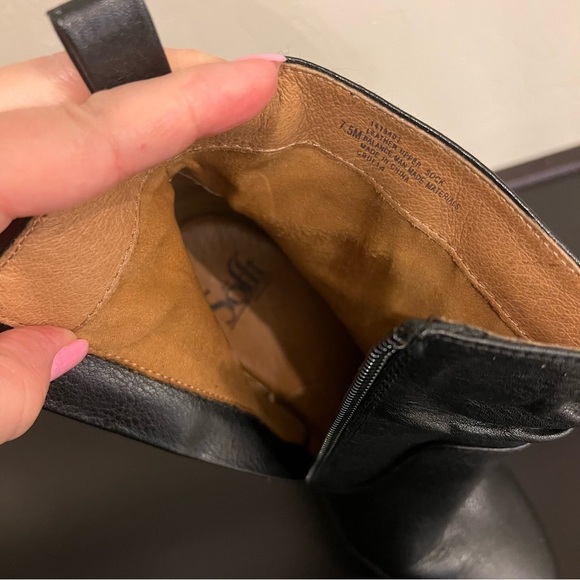 Söfft Toby black leather booties 3” heel comfortable zipper size 7.5 US - Picture 10 of 16